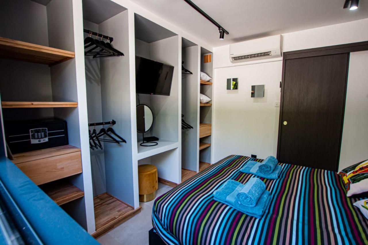De Caractere Avec Jacuzzi Apartment